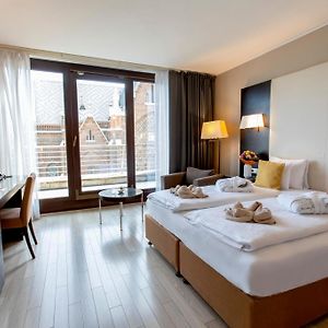 Lion'S Garden Hotel